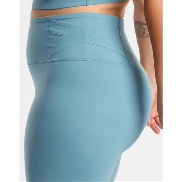 NWOT Athleta Elation Pirouette 7/8 Tight Blue - Picture 6 of 7